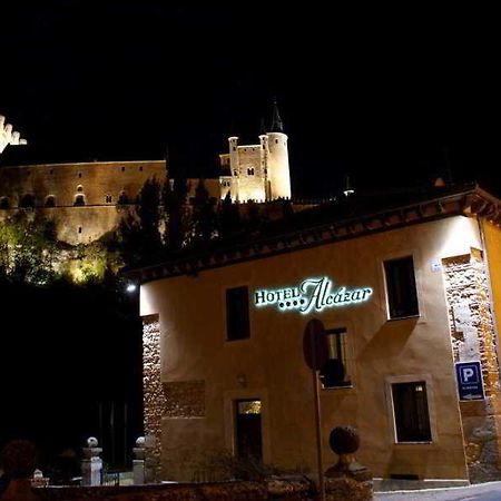Hotel Alcazar Segovia Esterno foto