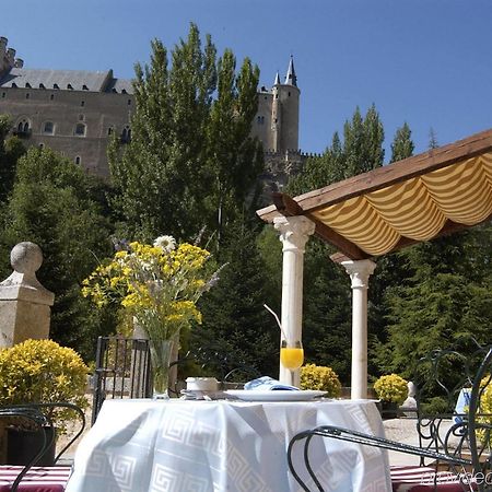 Hotel Alcazar Segovia Ristorante foto